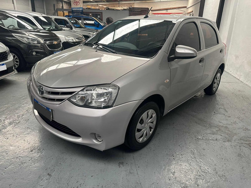 Toyota Etios 2017 1.5 X