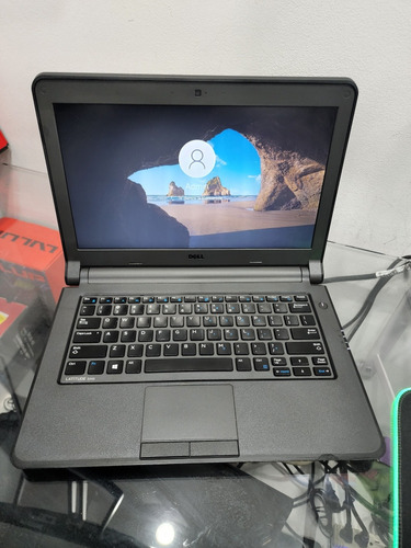 Laptop Dell Latitude 3340 I3-4030u 8gb Ram Ddr3 240ssd 13.3 