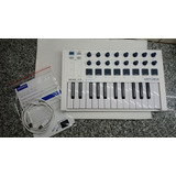 Controlador Arturia Minilab Mkii 25 (como Nuevo En Caja).