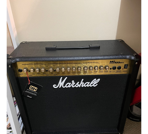 Amplificador Marshall Mg100dfx