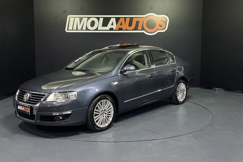 Volkswagen Passat 3.2 V6 Highline Dsg 2010 Imolaautos