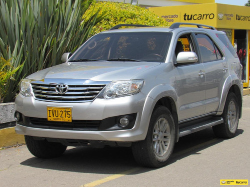 Toyota Fortuner 2.7 At 4x2 (7 Puestos)