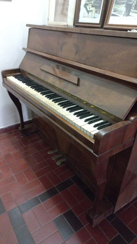 Piano Alemán Vertical- Gerbstädt. 50 Teclas 3 Pedales -usado