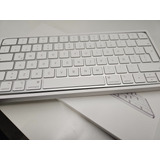 Apple Magic Keyboard [k215]