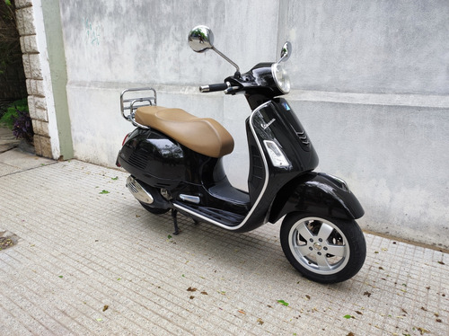 Vespa Gts 300 Gts Excelente Estado !!!