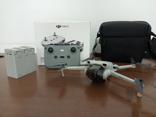 Drone Dji Mini 3 Fly More Combo Plus 4k Cinza 3 Baterias