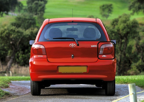 Stop Toyota Yaris (2000-2003) Foto 8