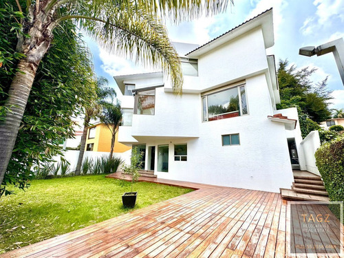 Venta Casa En Fraccionamiento Loma De Valle Escondido - Imagen 2