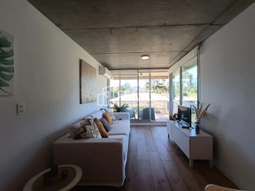Apartamento En Venta 1 Dormitorio Playa Mansa - Imagen 4