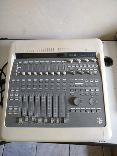 Interface Mesa Mixer De Áudio Digidesign 003