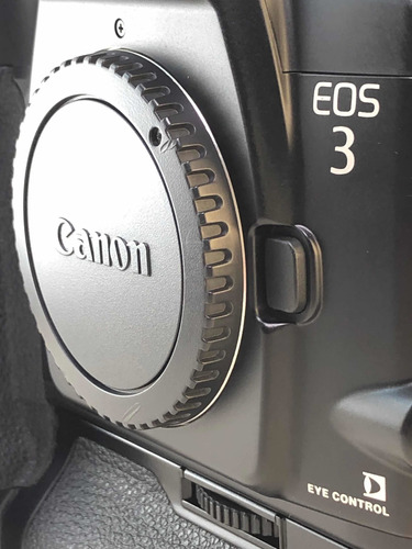 Canon Eos 3 + Power Booster, 45 Puntos Control Af C/ojo. P&h