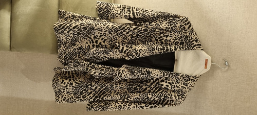 Saco Animal Print Calvin Klein - Impecable!!