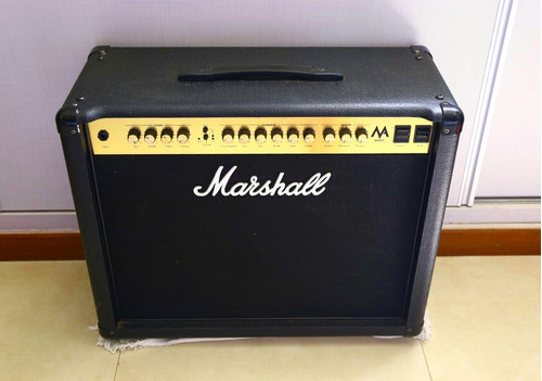  Marshall Valvular Ma 50 Watts Eminence - Peavey Ampeg Boss