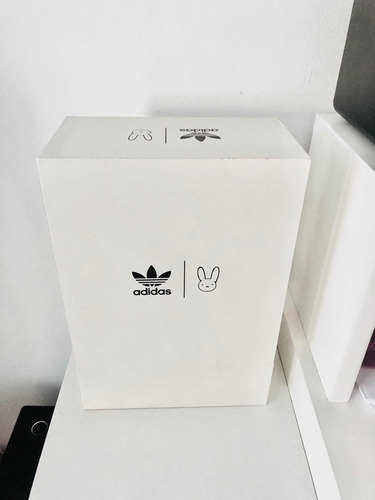 Caja Para Tenis Bad Bunny adidas Original