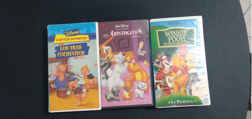 3 Películas Vhs. Aristogatos. Winnie Pooh. 3 Cochinitos