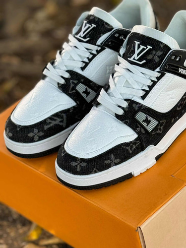 Tenis Louis Vuitton Trainer Blanco #26.5