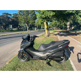 Kymco Xtown 250 Scooter 