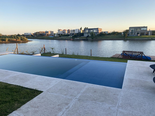 Espectacular Casa A La Laguna En Venta | El Canton Barrio Islas - Escobar - Imagen 3