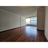 Departamento En Arriendo De 2d 2b Metro Moneda