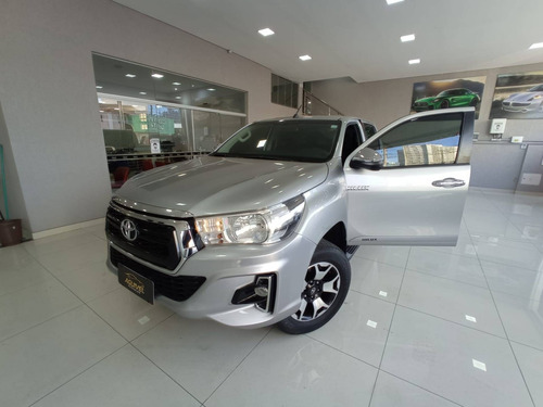 TOYOTA HILUX 2.8 SR 4X4 CD 16V DIESEL 4P AUTOMÁTICO