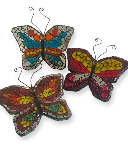 Cuadro Mariposa Artesanal Realizado En Mosaiquismo