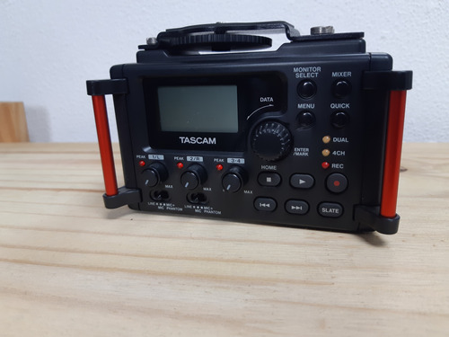 Gravador Tascam Dr-60d Mkii - 4 Canais - Estado De Novo!