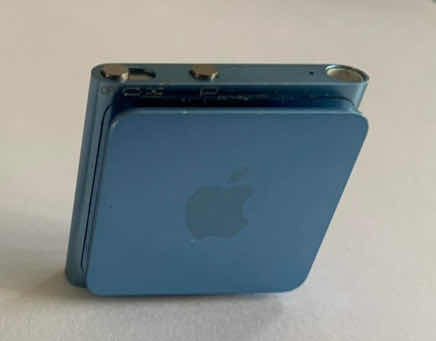 iPod Shuffle 4