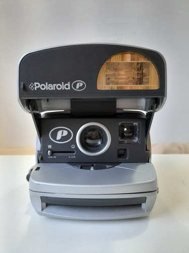 Câmera Polaroid P 600 Prata Vintage No Estado