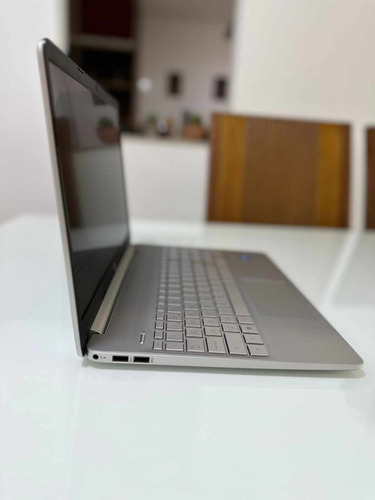 Notebook Hp 15.6 , I3 De 11a Geração, 8gb Ddr4, Nvme 256gb