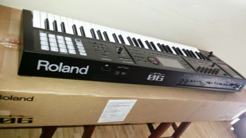 Teclado Roland Fa06 Super Conservado