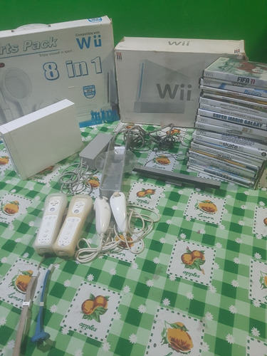 Nintendo Wii + Juegos + Accesorios 
