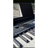 Organo Yamaha Psr E253