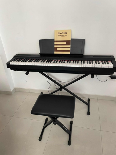 Piano Digital Yamaha 88 Teclas Negro