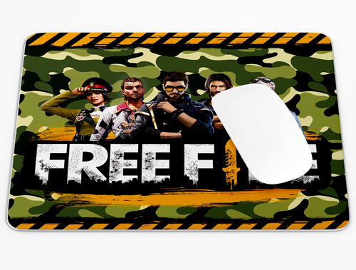 Mouse Pad Free Fire Game Personagens Fundo Camuflado