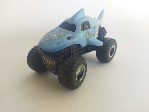 Hot Wheels Monster Jam Tiburon