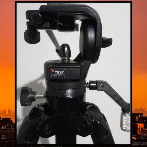 Tripé Com Cabeça Manfrotto Foto E Vídeo