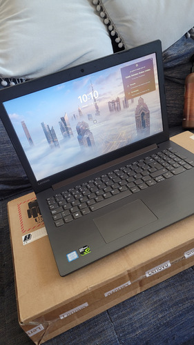 Notebook Ienovo Ideapad 330 1tb 8gb,  Intel I7.