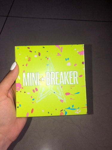 Jeffree Star Mini Breaker Palette