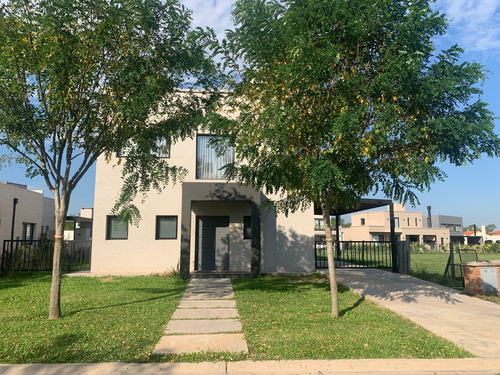Casa En Venta En Barrio San Pablo, Derqui