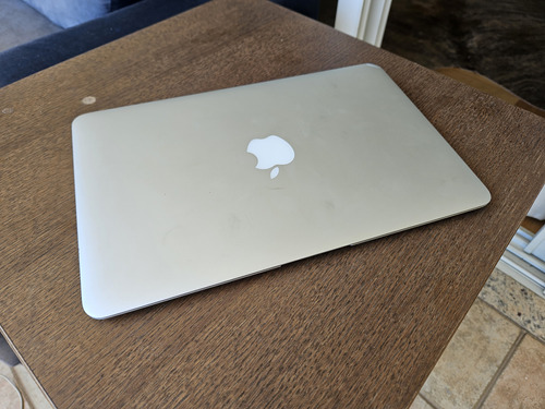 Apple Macbook Air A1465 Core I5 2015