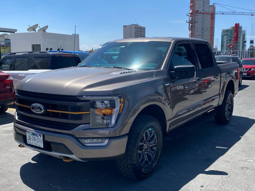 Ford Lobo 2022 Tremor Credito