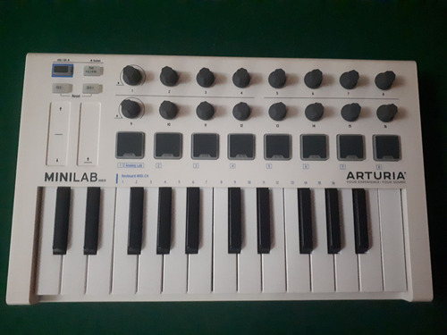 Teclado Controlador Arturia Minilab Mkii Branco 25 Teclas