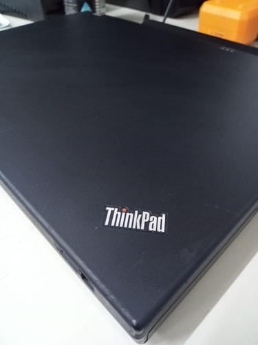 Laptop Lenovo Thinkpad T400 Sin Cargador Se Vende Completa