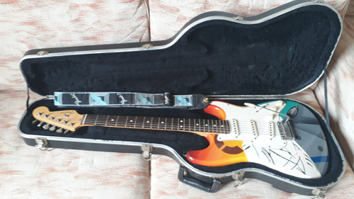 Guitarra Fender Stratocaste American De Luxe