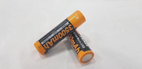 Bateria Fenix Recargable 18650 3500mah 3.6v Puerto Usb