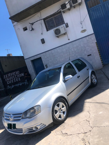 Volkswagen Golf 1.6 