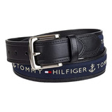 Cinturón Para Hombre Tommy Hilfiger F4567 De Cuero Negro Con Hebilla Color Dorado Y Diseño De La Hebilla Cuadrada Talle 32