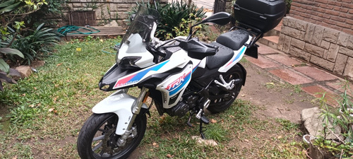 Benelli Trk 251