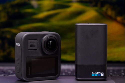 Câmera Gopro Max 360° + Acessórios