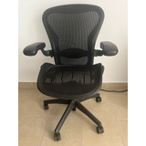 Silla De Escritorio Herman Miller Aeron Ergonómica  Carbon